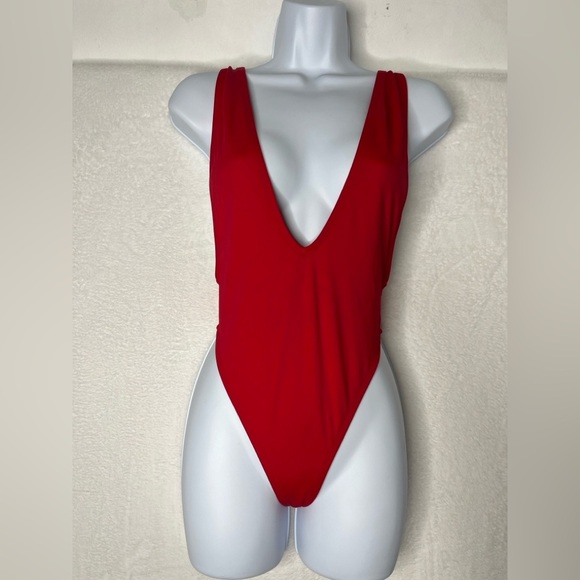 Dippin Daisy’s Deep V Red One Piece High Leg Low Back Sz S Summer Beach Sexy - Picture 4 of 13